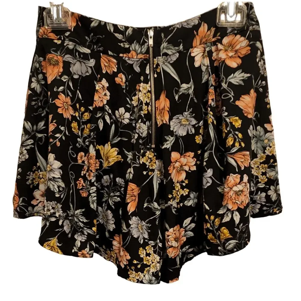 PINK OWL APPAREL Cutest Women's Black Floral Mini Skort
